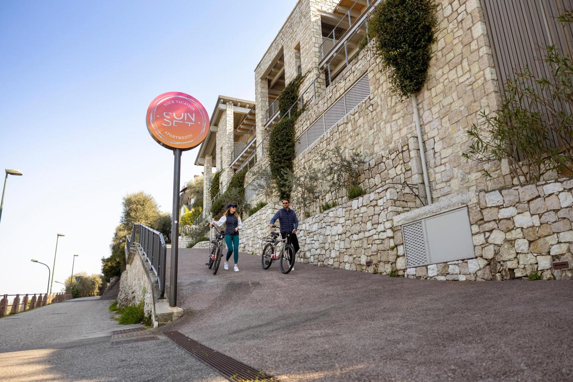 Sunset Residence Brenzone sul Garda Eksteriør billede
