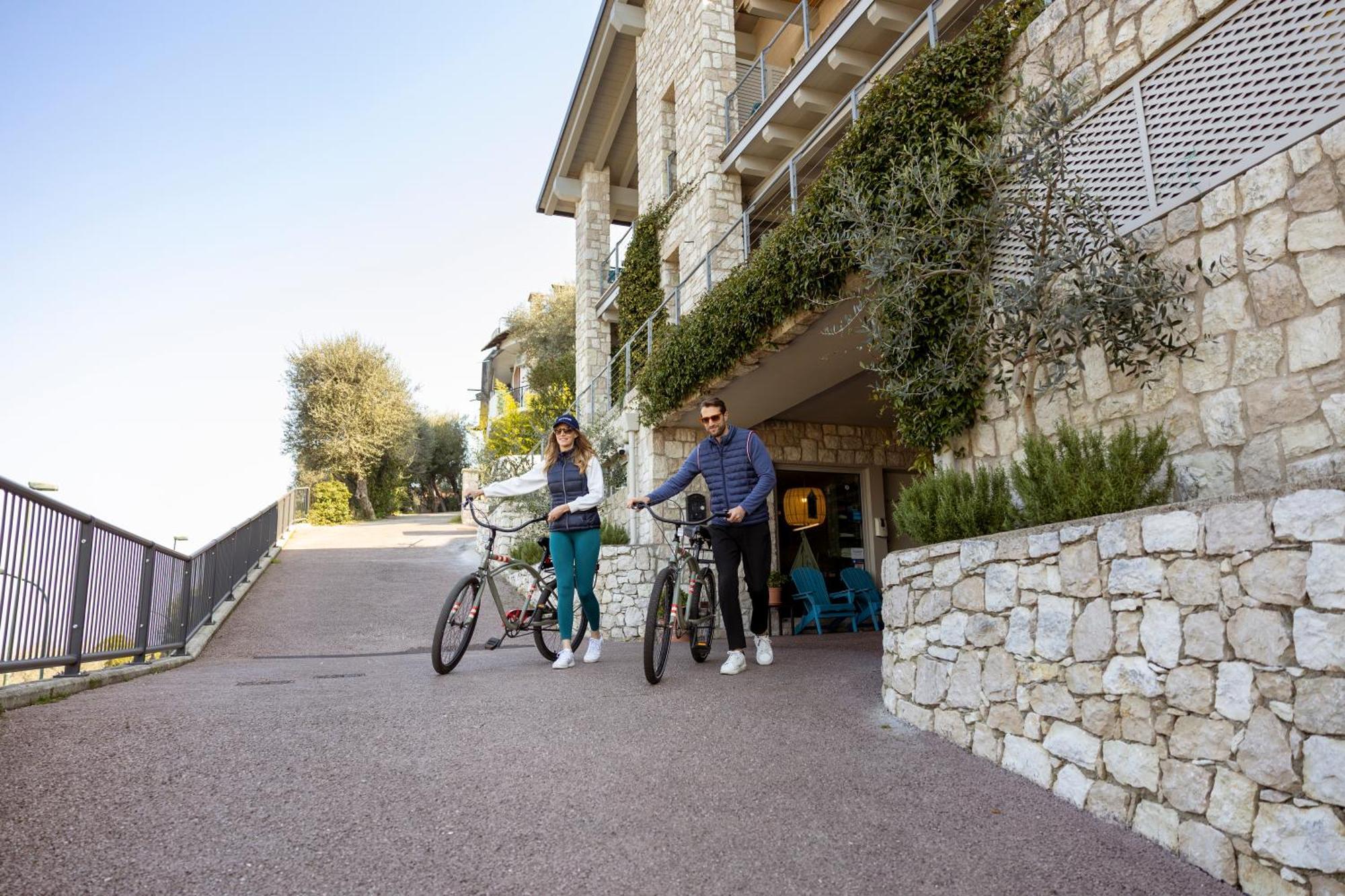Sunset Residence Brenzone sul Garda Eksteriør billede
